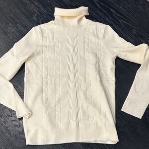 Chic Ivory Cable Knit Turtleneck Sweater